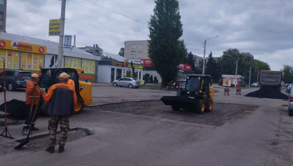 Комунальники Златополя - ремонт доріг